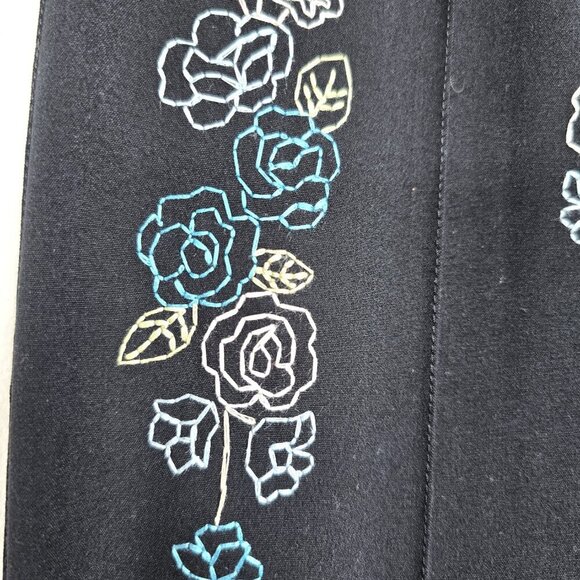 Vintage Y2K Ann Taylor Black Floral Embroidered A Line Mini Skirt Knee Length - Picture 2 of 7